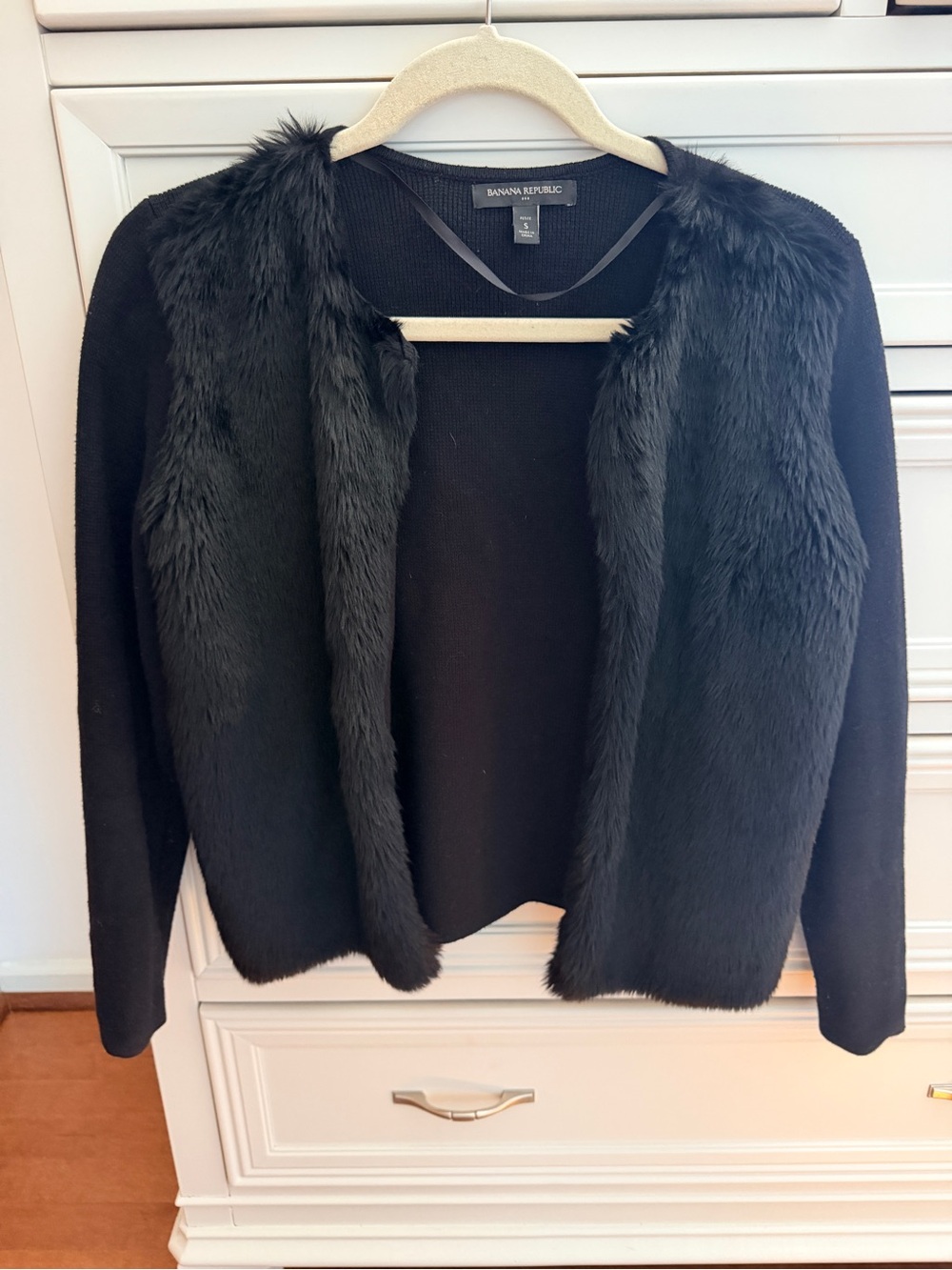 Banana Republic Black Faux Fur Trim Sweater Cardigan